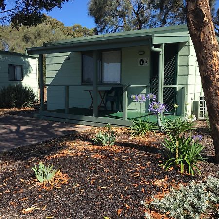 ホテル Lake Albert Caravan Park Meningie エクステリア 写真