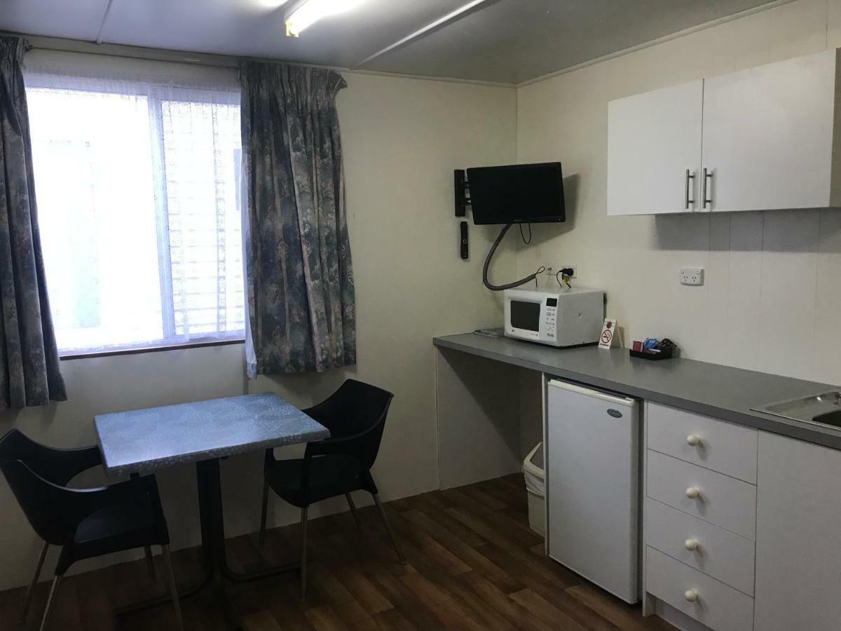 ホテル Lake Albert Caravan Park Meningie エクステリア 写真